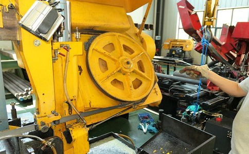 凤凰金属带锯床的日常使用和保养注意事项！